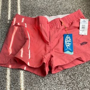 Ladies size 6 Aftco shorts. Coral  NWT